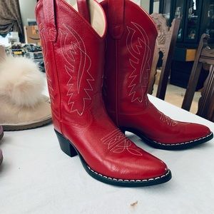 Girls leather cowboy boots